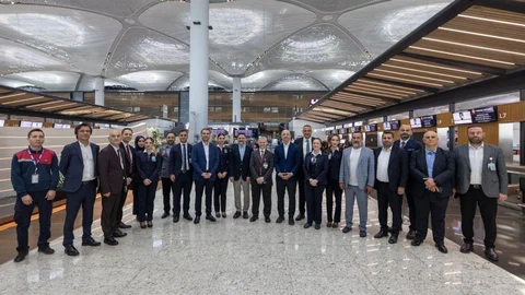 Türk Hava Yolları'ndan Bayram Kutlaması