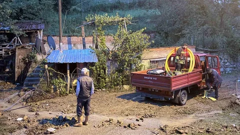 Samsun Kavak’ta Sağanak Yağış Etkili Oldu