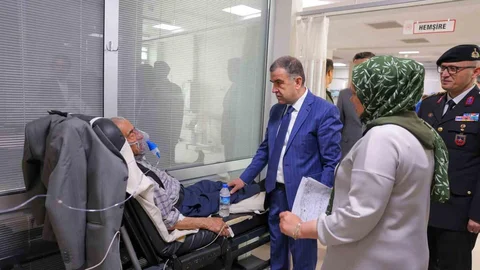 Bayburt'ta Sağlık Çalışanlarıyla Bayramlaşma