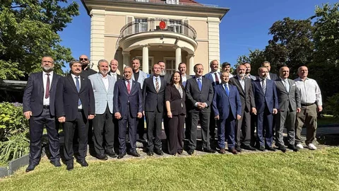 Berlin’de Türklerin Kurban Bayramı Buluşması