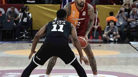 Beşiktaş Galatasaray Yarı Final Maçına Hazırlanıyor