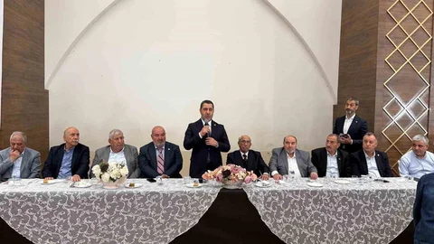 Bozgeyik Ailesi'nin Bayramlaşma Töreni Gaziantep'te Gerçekleşti