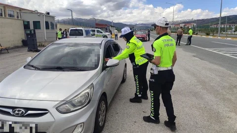 Erzincan'da Sivil Otobüs Denetimi Yapıldı