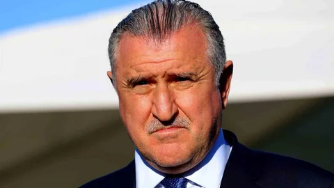 Bakan Bak'tan Milli Takım Açıklaması