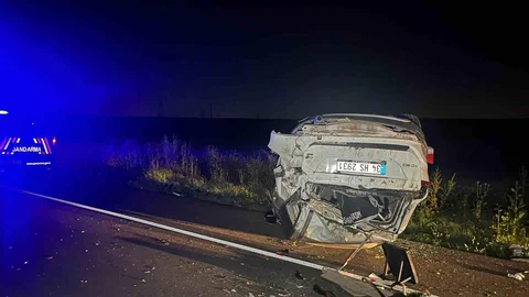 Çorlu'da Takla Atan Araçta İki Yaralı