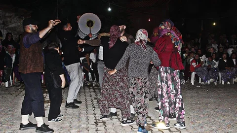 Çanakkale'de 82 Yıllık Bayram Geleneği Devam Ediyor
