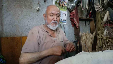 Kahramanmaraş'ta Semer Ustası Geleneği Yaşatılıyor