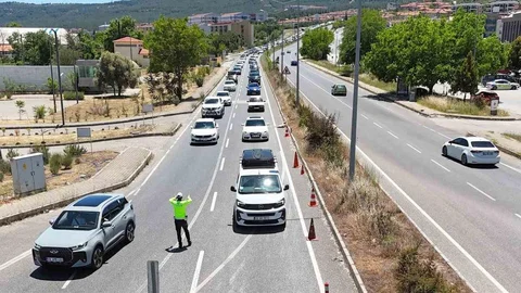 Muğla'da Dönüş Trafiği Yoğunluğu Başladı