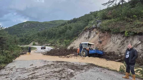 Bilecik'te Köy Sular Altında Kaldı