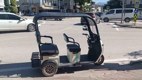Bursa'da Elektrikli Motosiklet Kazası