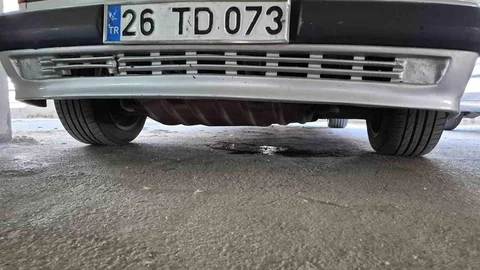 Eskişehir'de Otoparkta Yakıt Sızıntısı