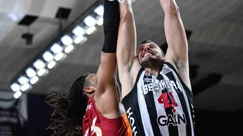 Beşiktaş Yarı Finale Yükseldi
