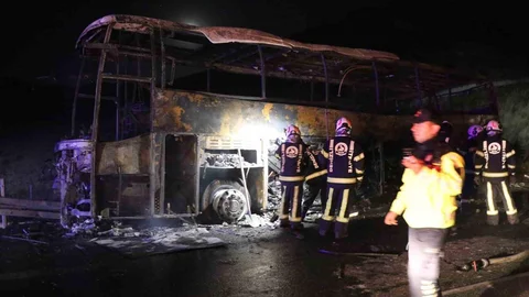 Denizli'de Yolcu Otobüsü Kazası