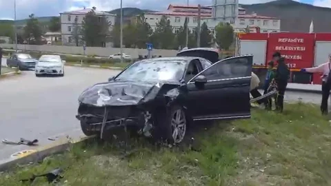 Refahiye'de Trafik Kazası: 6 Yaralı