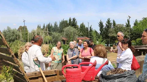 İzmir'de Organik Atıkların Komposta Dönüşümü