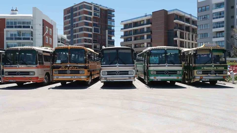 Klasik Otobüsler Eskişehir'de Buluştu