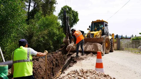 Marmaris Adaköy'e Kanalizasyon Hattı Yapılıyor