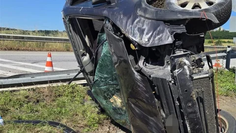Bafra'da Hafif Ticari Araç Takla Attı