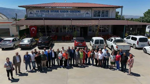 Efeler Diyarı Kadın Kooperatifi'nde Kahvaltı Programı