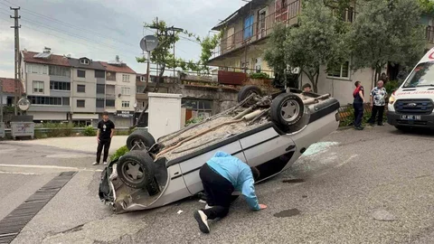 Freni Boşalan Tofaş Takla Attı