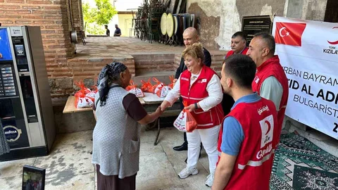 Kütahya'da Kurban Payı Dağıtımı Yapıldı