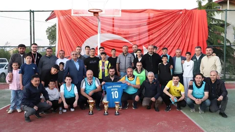 Simav'da Voleybol Turnuvası Coşkusu