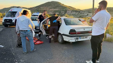 Gercüş'te Trafik Kazası: 12 Yaralı