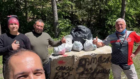Kütahya'da Motosiklet Grubu Temizlik Yaptı