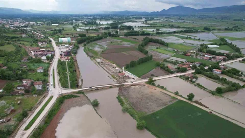 Tokat’ta Taşkın ve Tarihi Köprü Su Altında Kaldı