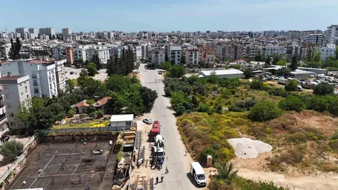 Antalya'da ASAT Kanalizasyon Çalışmaları Devam Ediyor