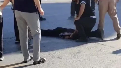 Okul Servisi Scooter'a Çarptı