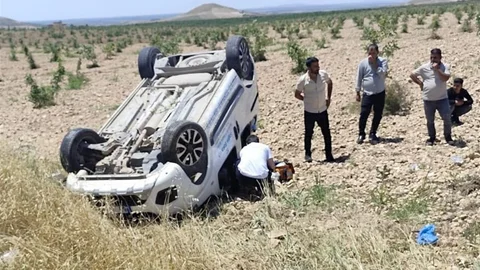 Mobil Sağlık Aracı Devrildi: 1 Yaralı