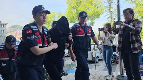 Sevgilisi İçin İhbar Yapan Kadın Tutuklandı