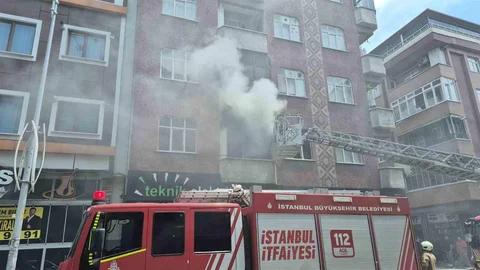 Sultangazi'de Yangın Paniği
