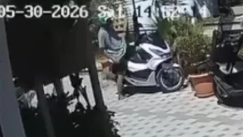 Muğla’da Motosiklet Hırsızlığı Kamerada