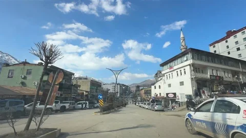 Hakkari'de Erkek Cesedi Bulundu