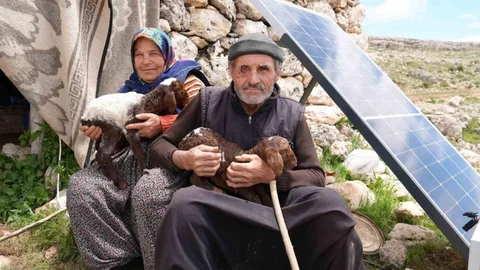 Mersin'de Yörükler Güneş Enerjisi Kullanıyor
