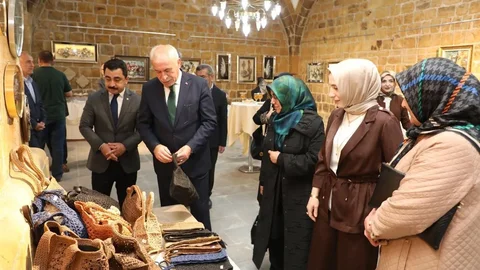 Bayburt’ta Hayat Boyu Öğrenme Haftası Başladı