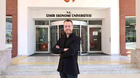 İzmir Ekonomi Üniversitesi'ne Ödül Geldi