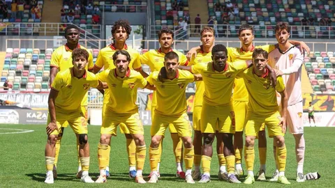 Göztepe Gençleri Başarılarıyla Göz Dolduruyor