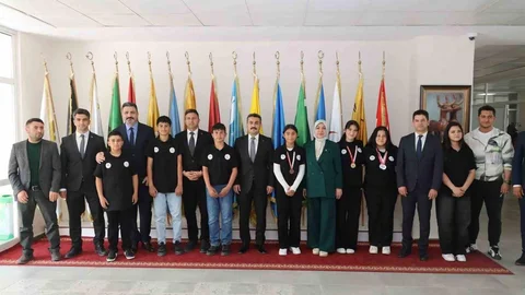 Köy Okulundan Şampiyonluk Başarısı