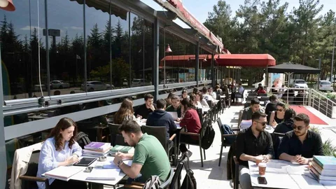 Bilecik'te Yeni Kafeterya ve Market Hizmeti