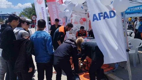 Afyonkarahisar'da Öğrencilere Afet Eğitimi