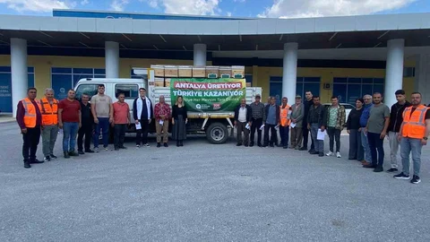 Antalya'da Arı Kovanı Desteği Devam Ediyor