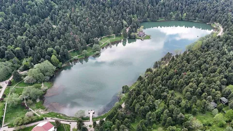 Gölcük Tabiat Parkı Bayram Sonrası Huzur Buldu