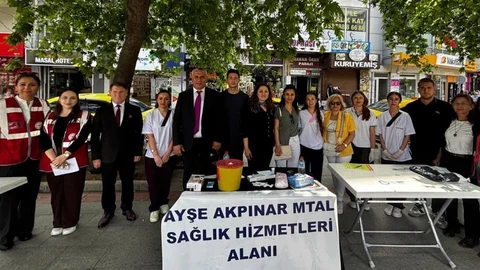 Burhaniye'de Genç Sağlıkçılar Etkinliği