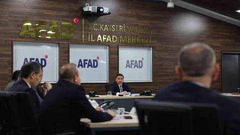 Kayseri'de Kurum Müdürleri Toplantısı Yapıldı