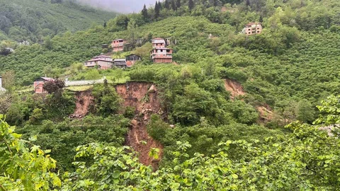 Giresun'da Heyelan Nedeniyle 33 Konut Tahliye Edildi