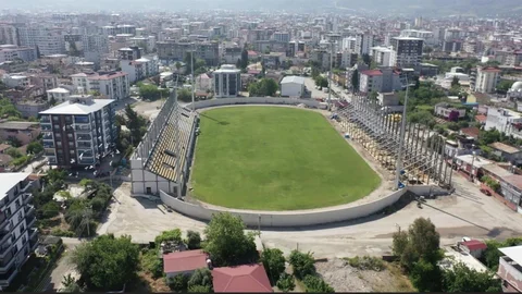Osmaniye'deki 7 Ocak Stadyumu Yeniden Yapılıyor