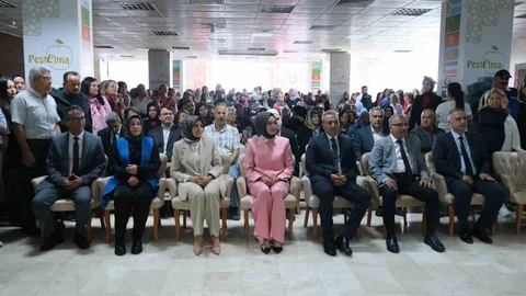 Karaman’da Hayat Boyu Öğrenme Haftası Sergisi Açıldı
